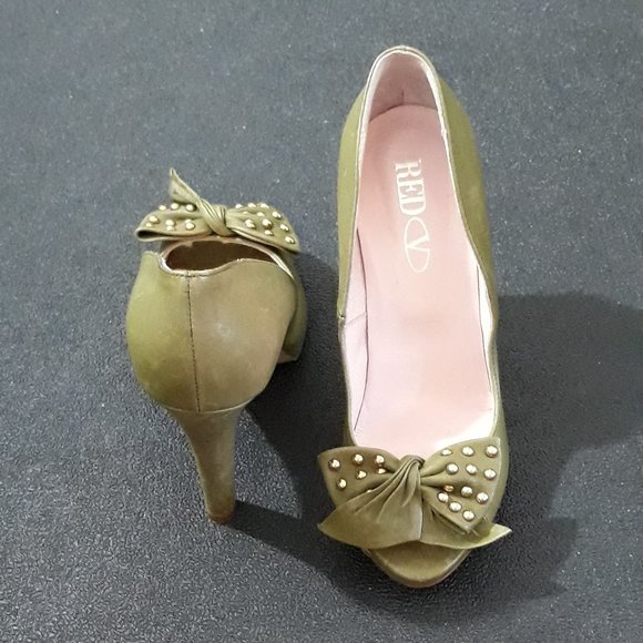 Valentino Peep Toe Green Heels w/Stud Bow … - Picture 1 of 8